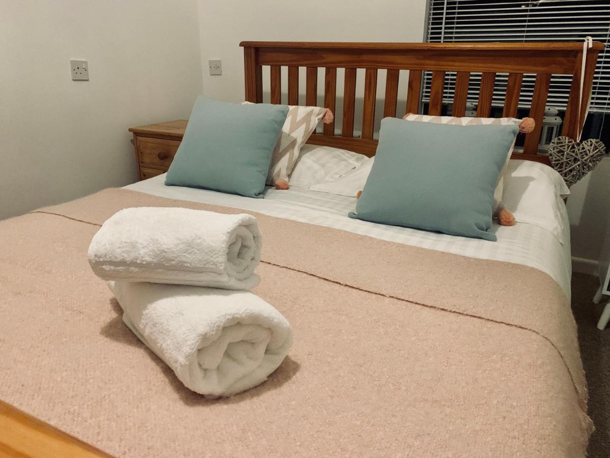 Cosy Rooms In ทอนทัน ภายนอก รูปภาพ